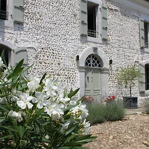 https://vintage-vert.midi-pyreneeshotels.com